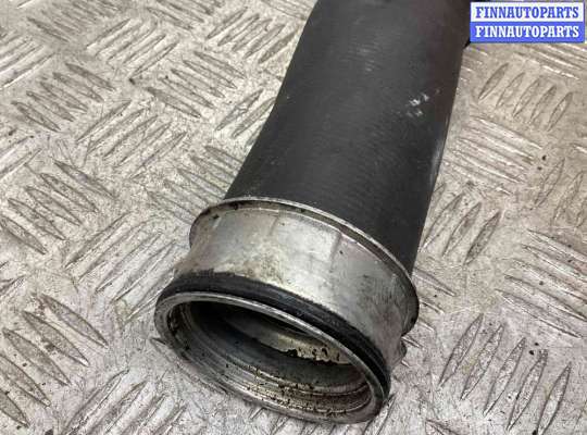 купить Патрубок интеркулера на Volkswagen Touran Touran I (1T) 2003-2006