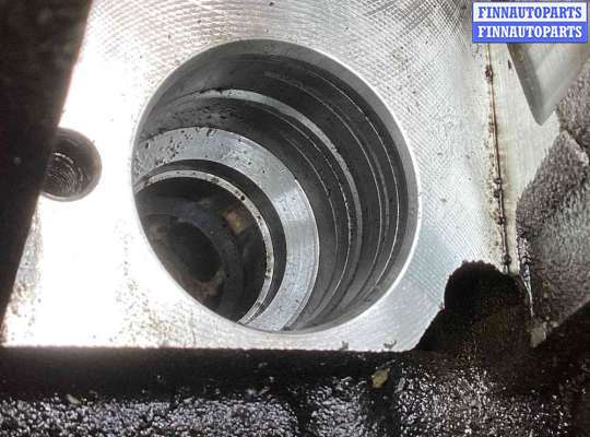 Головка блока цилиндров (ГБЦ в сборе) на Volkswagen Touran I (1T)