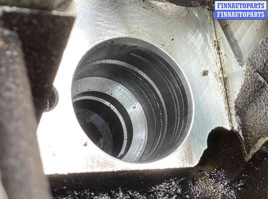 Головка блока цилиндров (ГБЦ в сборе) на Volkswagen Touran I (1T)