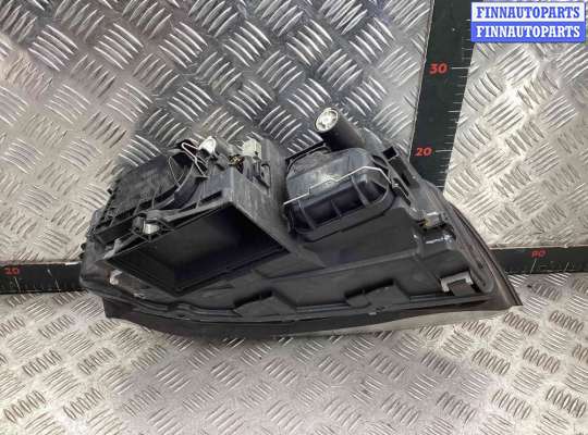 Фара передняя на Audi A4 (8E/8H, B6)