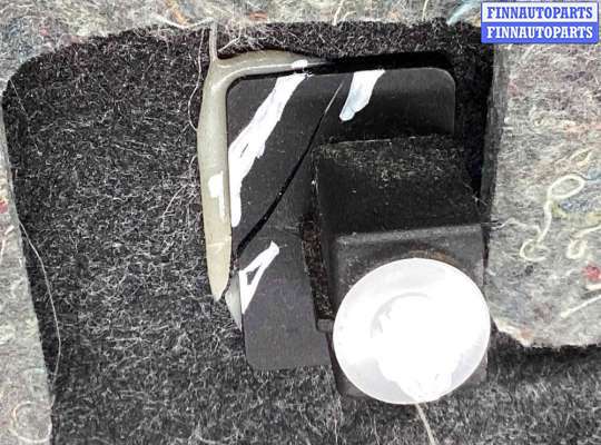 купить Обшивка крышки багажника на Toyota Avensis Avensis II (T250) 2003-2008