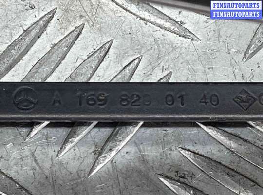 купить Щеткодержатель (поводок стеклоочистителя, дворник) на Mercedes A A (W169) 2004-2012