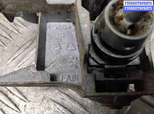 купить Ручка наружная передняя левая на Peugeot 308 308 (T7) 2007-2015