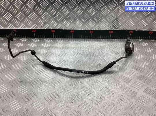 Патрубок (трубка, шланг) на Volkswagen Touran I (1T)