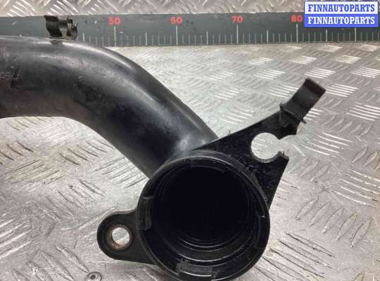 купить Патрубок интеркулера на Volkswagen Golf Golf III (1H) 1991-1997