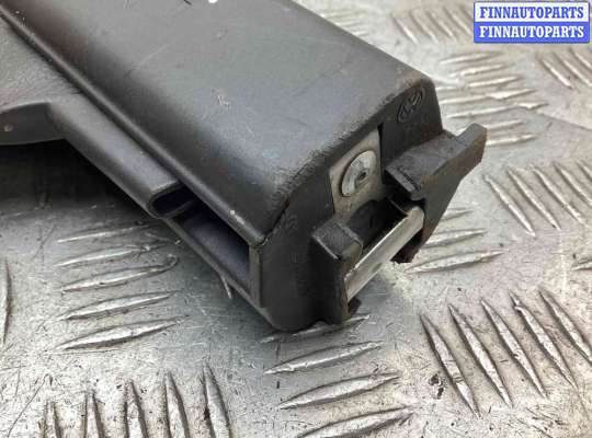 Полка багажника на Volkswagen Touran I (1T)