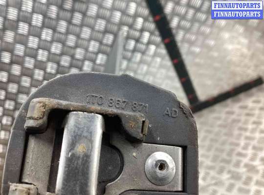 Полка багажника на Volkswagen Touran I (1T)