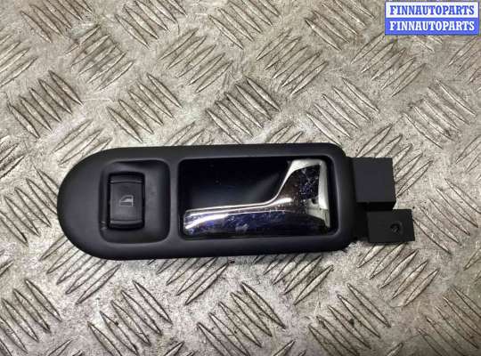 Ручка внутренняя передняя правая VG2445263 на Volkswagen Passat Passat B5 (3B) 1996-2000