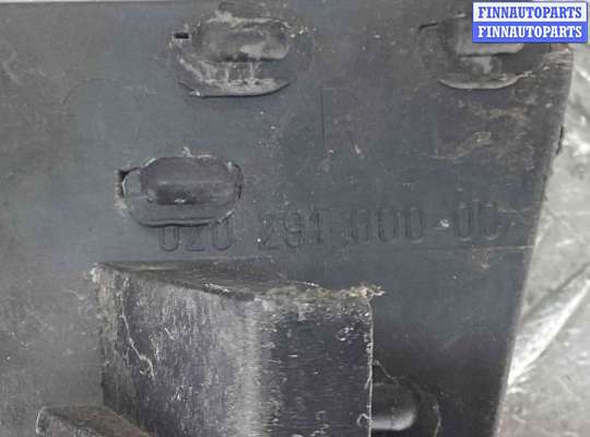 купить Заглушка (решетка) в бампер передний на Audi A4 A4 B5 (8D) 1999-2001 рестайлинг