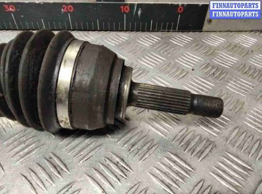 купить Полуось передняя левая (приводной вал, ШРУС) на Mitsubishi Carisma Carisma (DA) 1995-2004