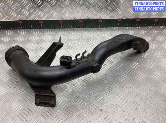 купить Патрубок интеркулера на Volkswagen Passat Passat B5+ (3B) 2000-2005 рестайлинг