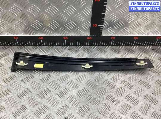 купить Накладка двери задней правой на Ford Fusion Fusion (JU) 2005-2012 рестайлинг