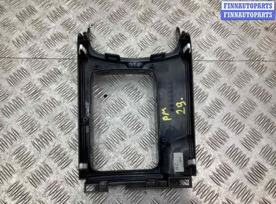 купить Рамка (накладка) рычага КПП на Mazda 6 6 I (GG) 2002-2005