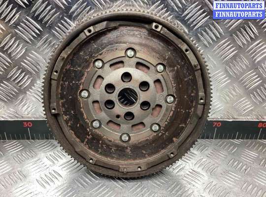 Маховик на Volkswagen Passat B6 (3C)