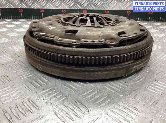 Маховик на Volkswagen Passat B6 (3C)