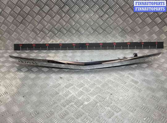 купить Накладка двери (крышки) багажника на Opel Astra Astra H 2004-2007
