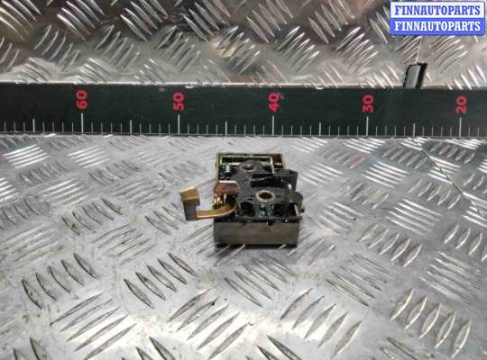 купить Замок двери передней левой на Volkswagen Passat Passat B4 (3A) 1993-1997