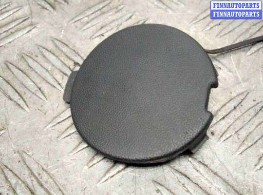 купить Заглушка (решетка) в бампер задний на Volkswagen Golf Golf V (1K) 2004-2009