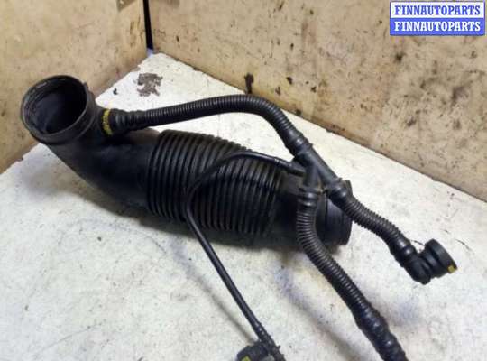купить Патрубок впускного коллектора на Peugeot 307 307 (3A/3H) 2001-2005