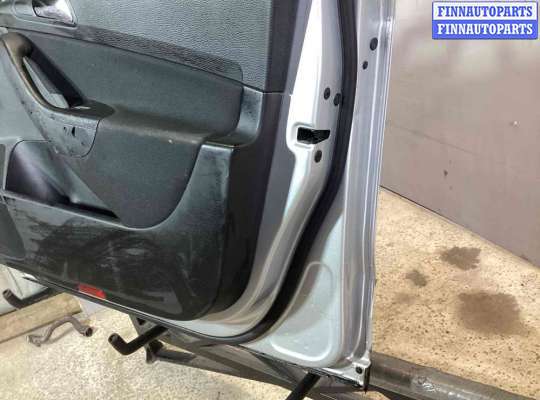 купить Дверь передняя правая на Volkswagen Passat Passat B6 (3C) 2005-2010