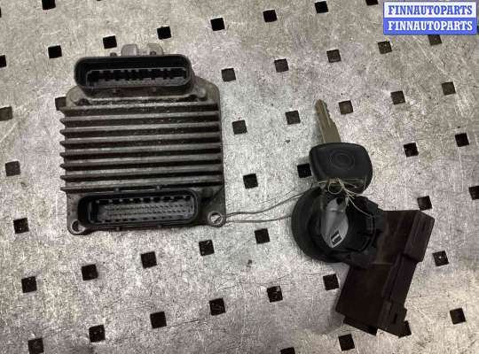 Блок управления двигателем OP1360605 на Opel Astra G 1998-2004