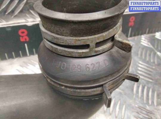 купить Патрубок турбины на Volkswagen Golf Golf V (1K) 2004-2009