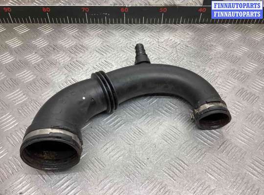 Патрубок турбины RN1585831 на Renault Megane Megane I 1995-2002