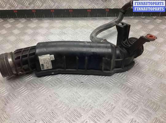 купить Патрубок интеркулера на Mercedes CLK CLK (W209) 2002-2005