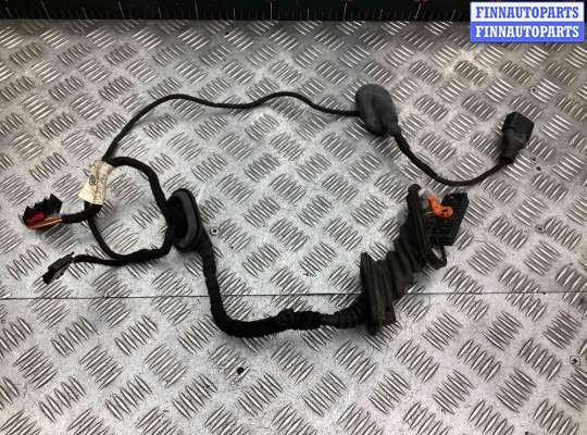 Проводка двери VG2449340 на Volkswagen Touran Touran I (1T) 2003-2006