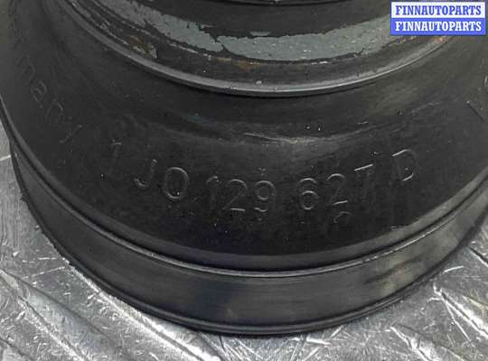 купить Патрубок турбины на Volkswagen Golf Golf V (1K) 2004-2009