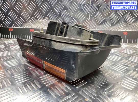 купить Фонарь задний правый на Volkswagen Passat Passat B3 1988-1993