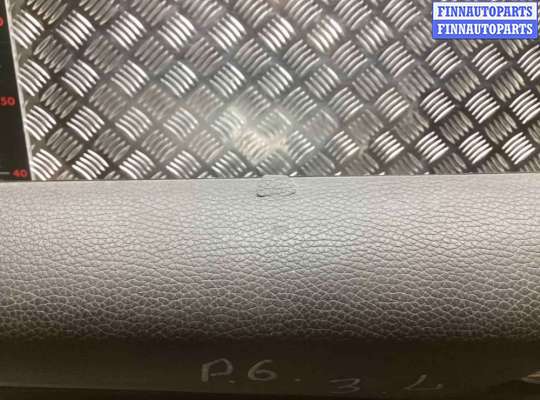 купить Обшивка двери задней левой (дверная карта) на Volkswagen Passat Passat B6 (3C) 2005-2010