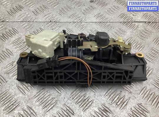 купить Ручка крышки багажника на Audi A6 A6 C5 (4B) 2001-2004 рестайлинг