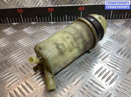 купить Бачок гидроусилителя на Volkswagen Passat Passat B4 (3A) 1993-1997