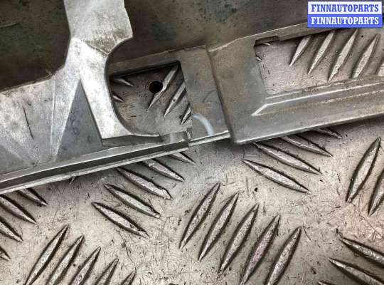 купить Накладка подсветки номера на Opel Astra Astra H 2007-2010 рестайлинг