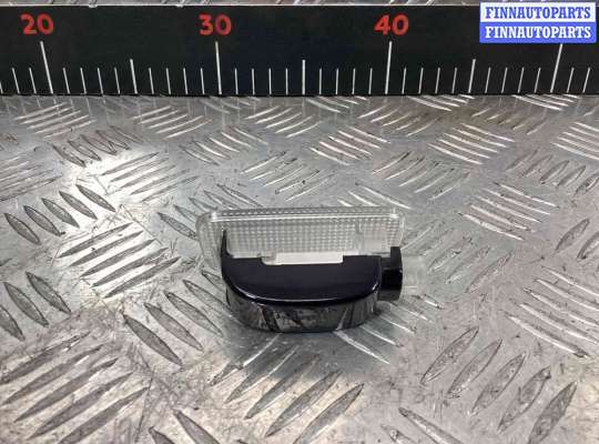 купить Фонарь салона (плафон) на Toyota Avensis Avensis III (T270) 2008-2015