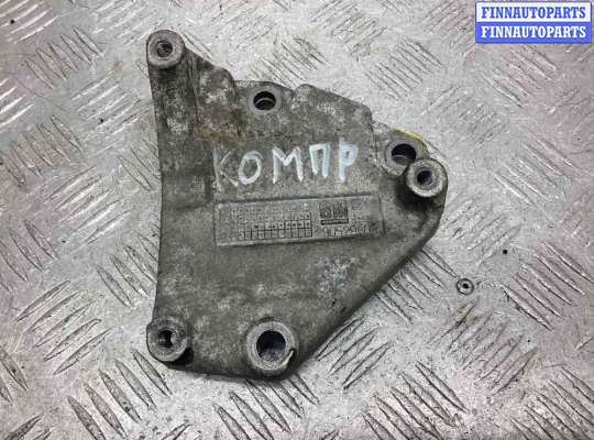 Кронштейн компрессора кондиционера OP2391835 на Opel Meriva Meriva A 2002-2006