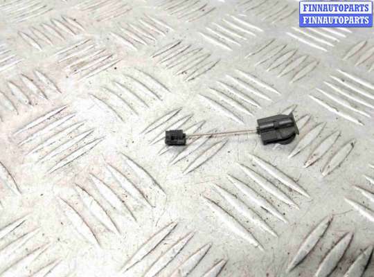 купить Трос двери передней на Volkswagen Golf Golf IV (1J) 1997-2004