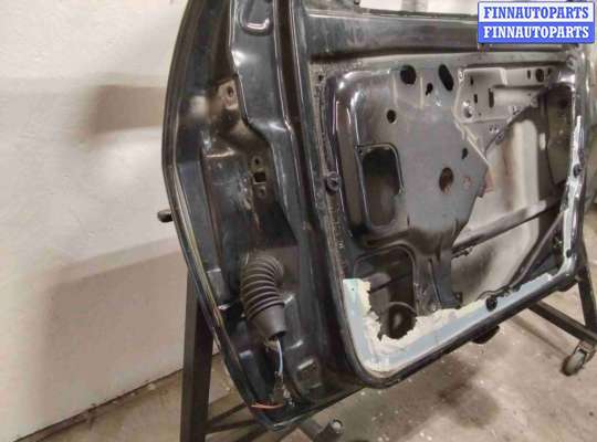 купить Молдинг стекла двери передней правой внутренний на Volkswagen Polo Polo III (6N/6K) 1994-2002