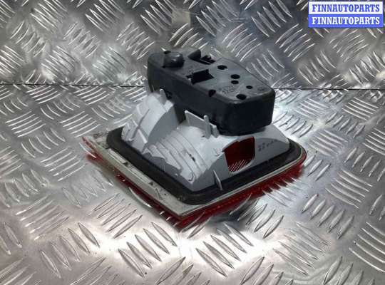 купить Фонарь крышки багажника правый на BMW 3-Series 3-Series (E46) 2001-2005 рестайлинг