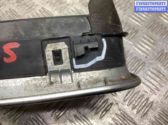 купить Решетка радиатора на BMW 3-Series 3-Series (E46) 2001-2005 рестайлинг