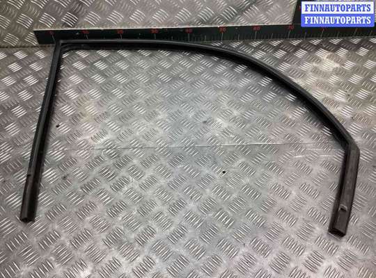 купить Уплотнитель стекла двери (бархотка) на Volkswagen Golf Golf IV (1J) 1997-2004