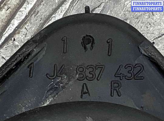 купить Уплотнитель стекла двери (бархотка) на Volkswagen Golf Golf IV (1J) 1997-2004