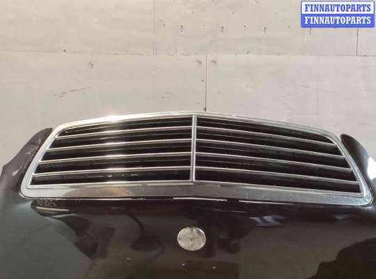 Капот на Mercedes-Benz C (W203)