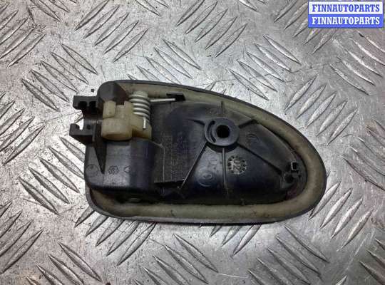 купить Ручка внутренняя передняя правая на Renault Scenic Scenic I (JA) 1996-1999