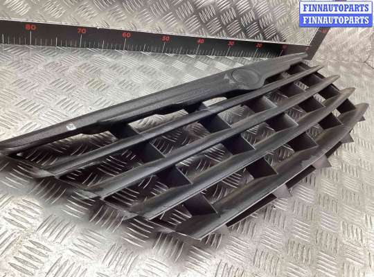 купить Решетка радиатора на Chrysler Voyager Voyager IV (RG) 2001-2008