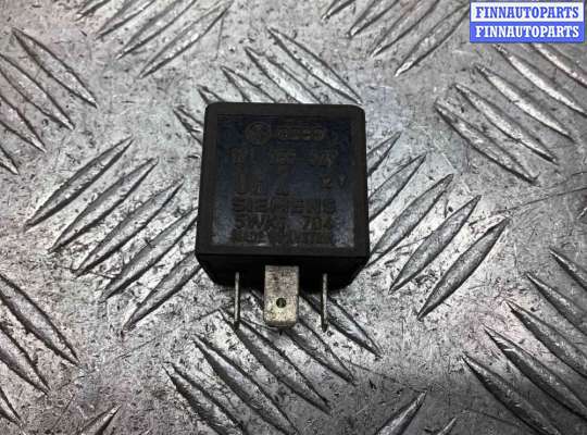 купить Реле стеклоочистителей (дворников) на Volkswagen Passat Passat B3 1988-1993