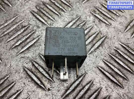 Реле (прочие) AU1570973 на Audi A6 A6 C5 (4B) 1997-2001