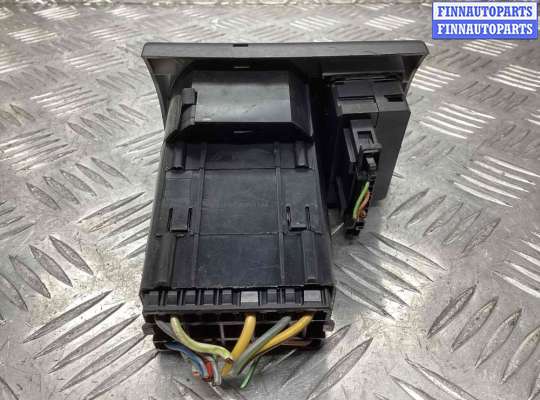 купить Переключатель света на Audi A6 A6 C5 (4B) 1997-2001