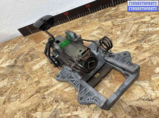 Рулевая колонка (кардан) на Volkswagen Golf V (1K)